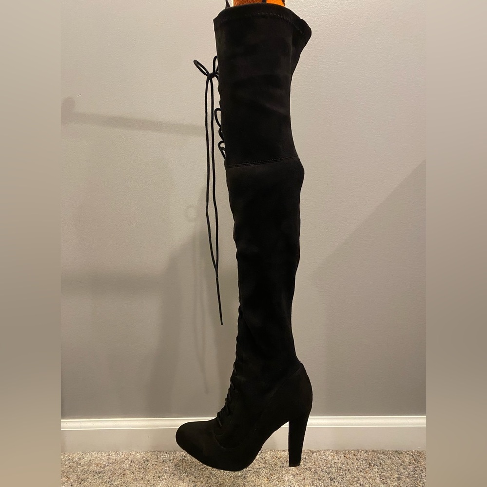 Steve Madden over-the-knee black suede boho boot. 4 in heel + 22 in shaft